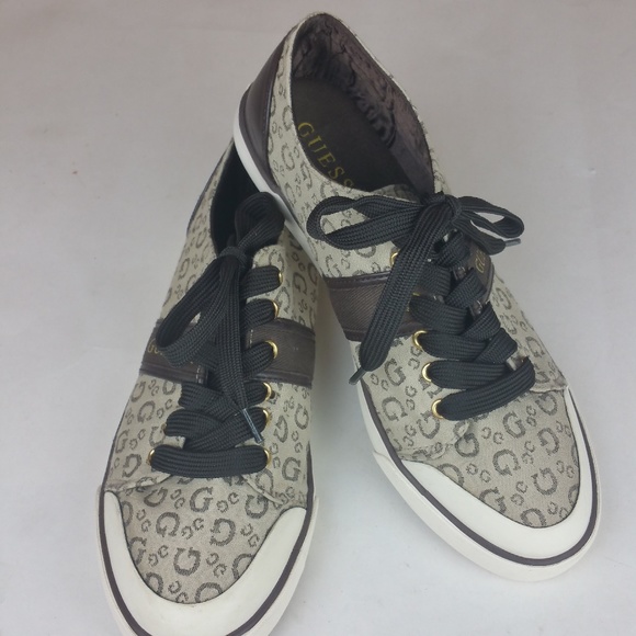 Guess Bernice Signature Athleisure Sneakers 8.5 - Picture 1 of 8